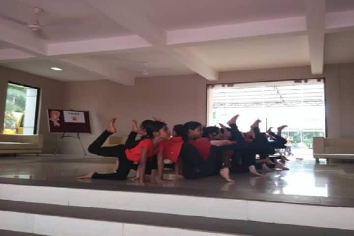 The White School International-Dance