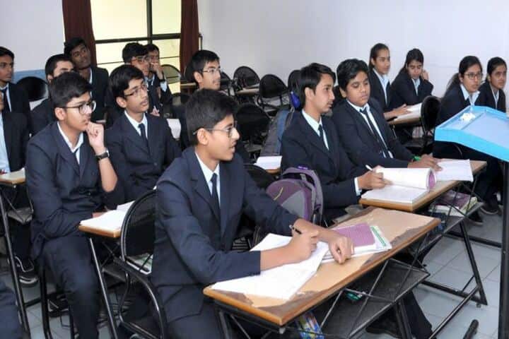 Infocity Junior Science College-Classroom