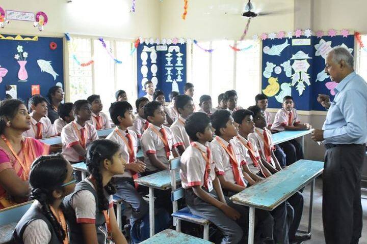 Little Flower Matriculation Higher Secondary School-Classroom