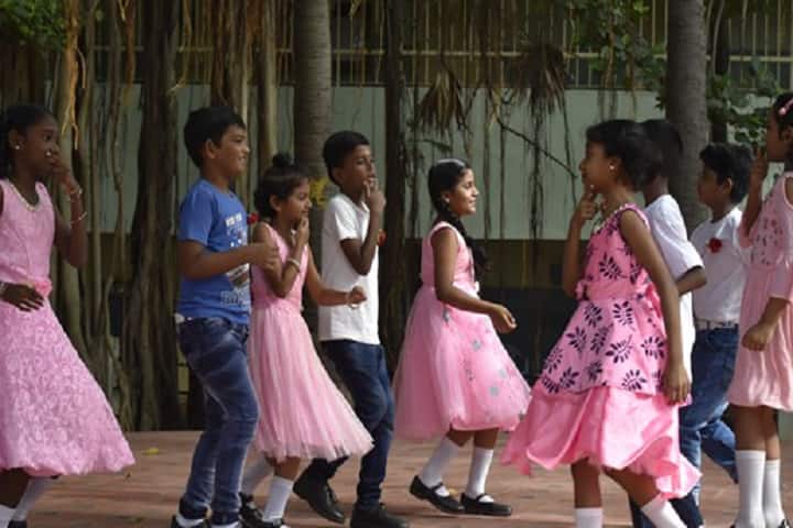 Vanavani Matriculation Higher Secondary School-Childrens Day