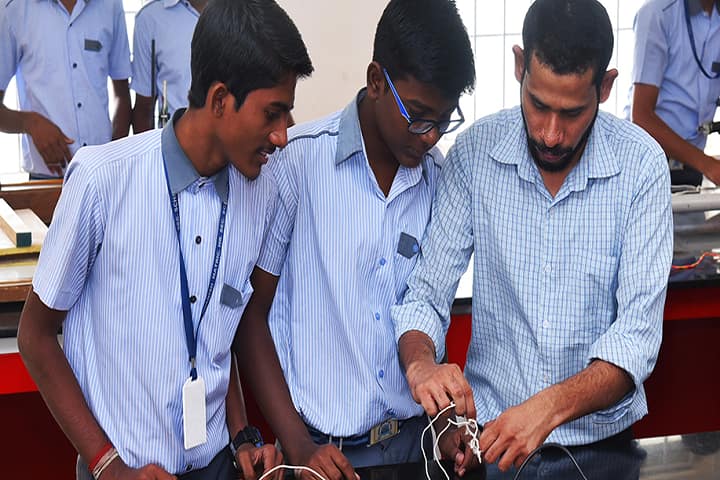 Dhanish Matriculation Higher Secondary School-Physic Lab