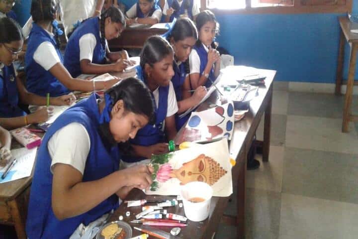 Alvernia Matriculation Higher Secondary School-Art and Craft