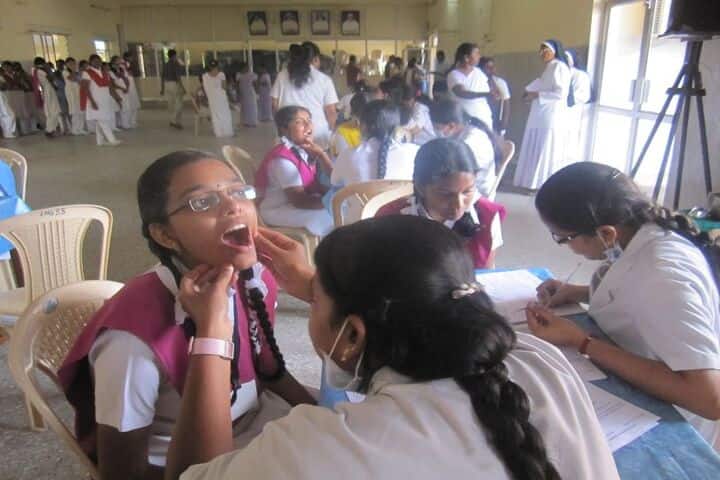 Alvernia Matriculation Higher Secondary School-Medical Checkup
