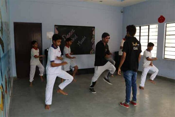 VSI International English Medium School-Dance