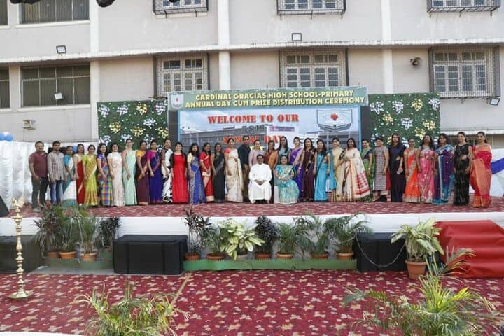 Cardinal Gracias High School-Group Photo