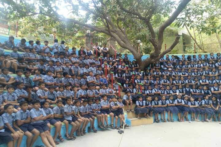 Cardinal Gracias High School-Students