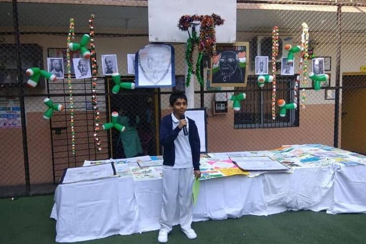 Crescent High School and Junior College-Exhibition