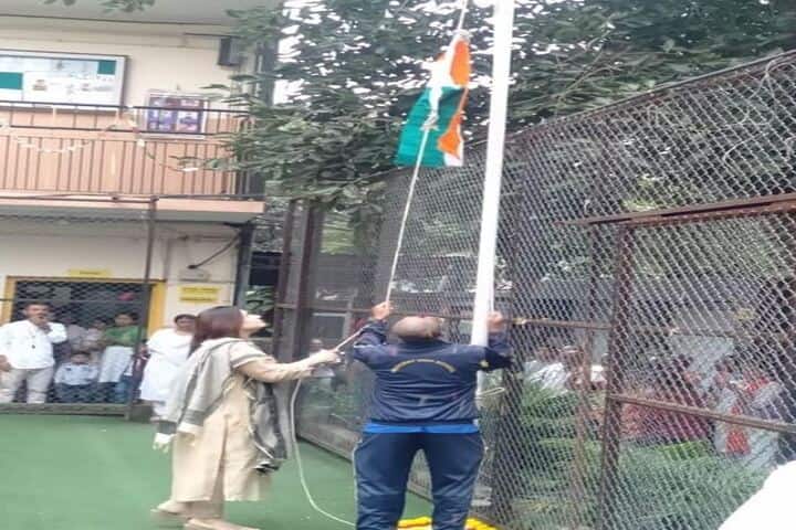 Crescent High School and Junior College-Independence Day