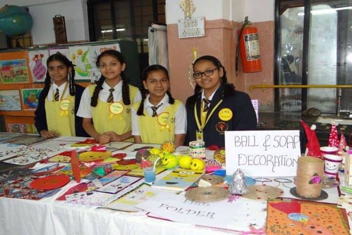 Crescent High School and Junior College-School Exhibition