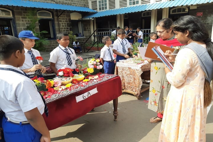 Sardar Dastur Hoshang Boys High School-School Exhibition