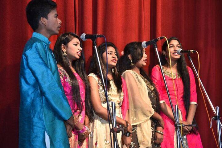 Saraswati Vidyalaya Union-Group Singing