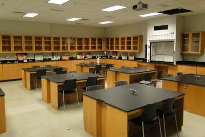 Shri Gopal High School And Junior College-Laboratory