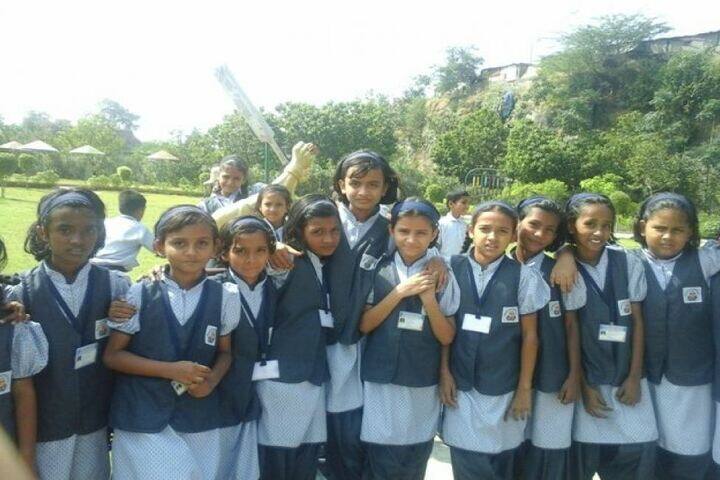 Wonderland English Medium School-Students