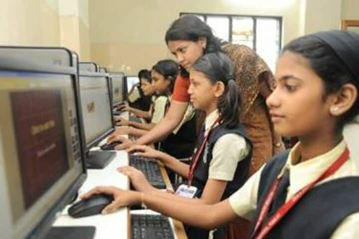 ZESs Silver Crest School-Computer Lab