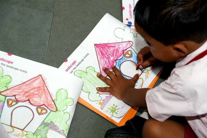 ZESs Silver Crest School-Drawing Room
