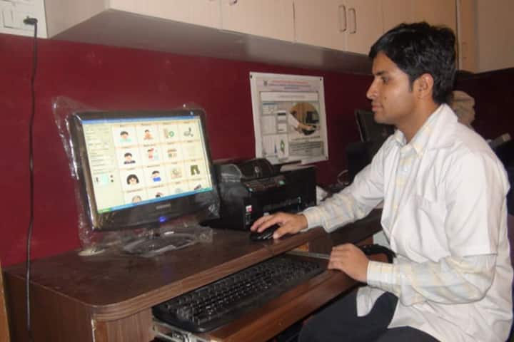 Karmaveer Bhaurao Patil Vidyamandir and Junior College-Computer Lab