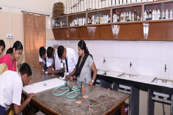 St Thomas Public High School-Physics Lab