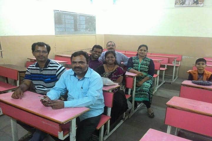 S V S High School and Junior College-Classroom