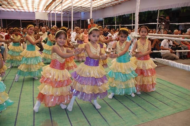 S M Choksey High School and Junior College-Dance