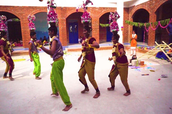 Raks Pallikkoodam-Dance