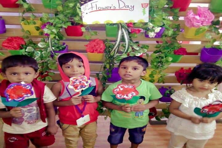 Belvedere Spring School-Flowers Day