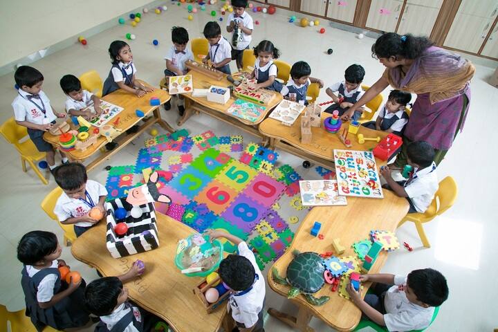 Gateway The Complete School-Activity Room