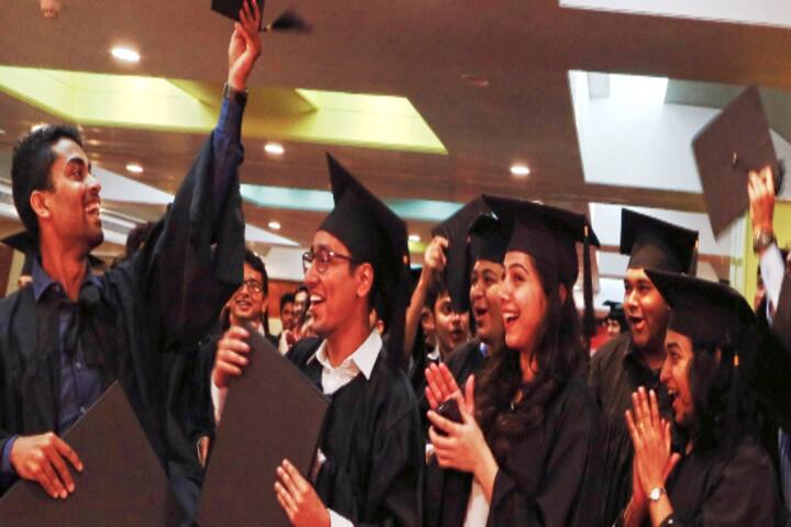 MET Rishikul Vidyalaya-Graduation Day