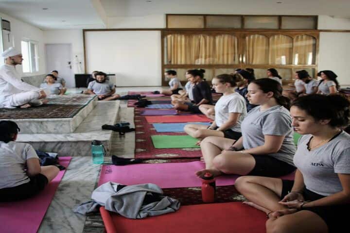 Miri Piri Academy-Yoga Class