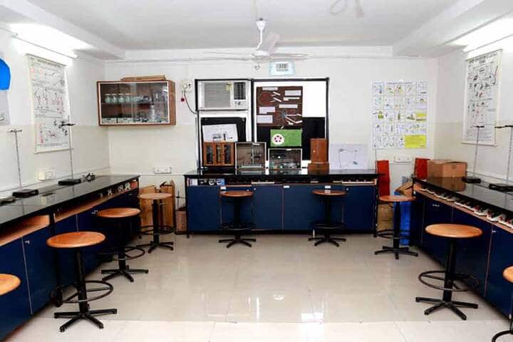 RIMS International School and Junior College-Science Lab