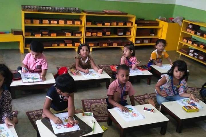 Vidyanjali International School- Drawing Activity