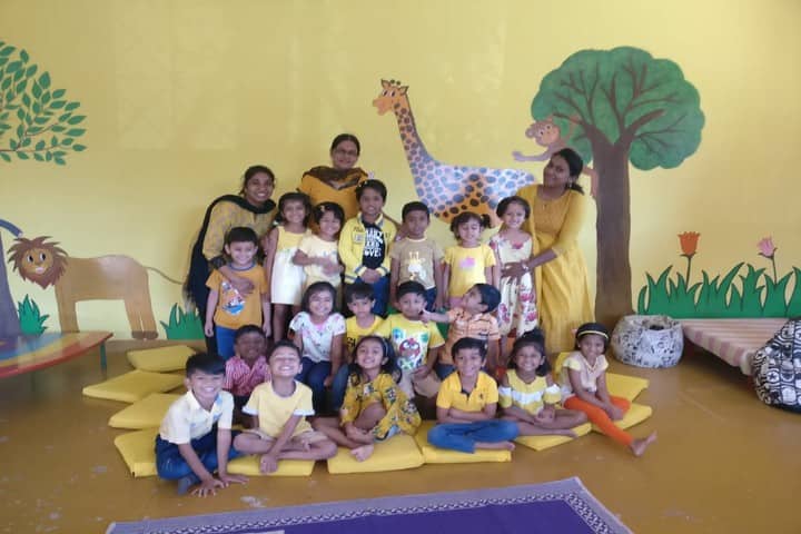 Vivekalayas Prakriya International School-Yellow Day