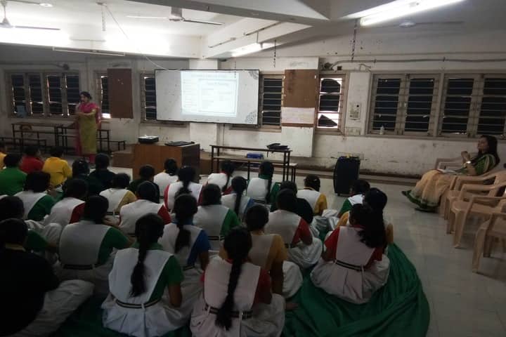 Som Lalit School-Class