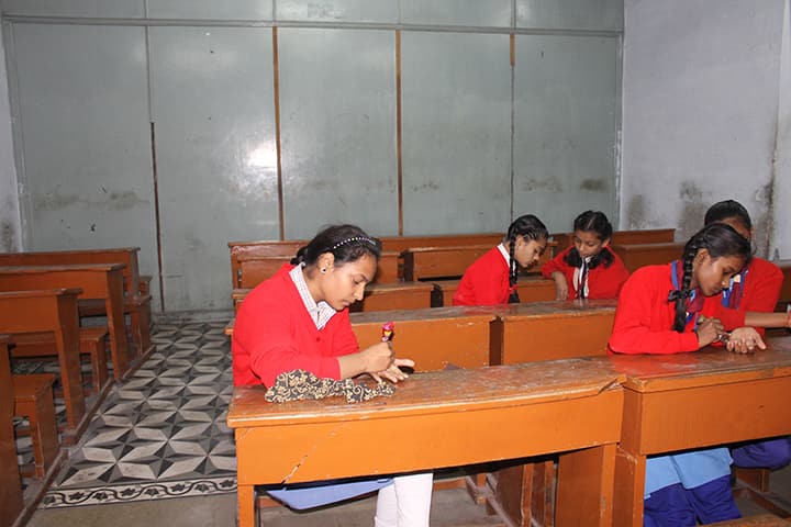 Rajasthan Hindi High School-Class