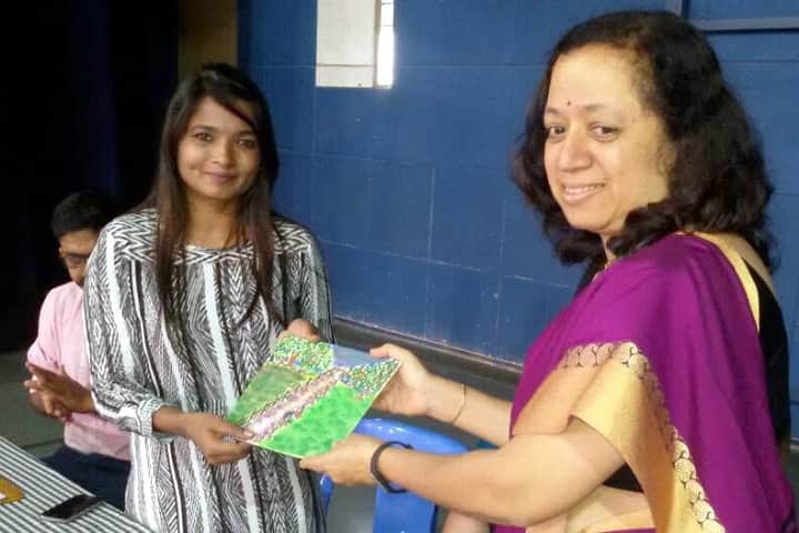 Rani Laxmibai Mulinchi Sainiki Shala-Award ceremony