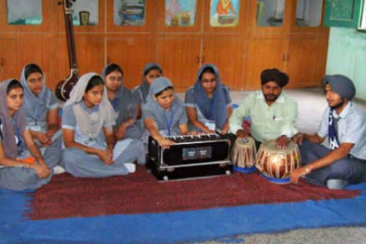 Sargodha Public Senior Seconadry School-Music Room