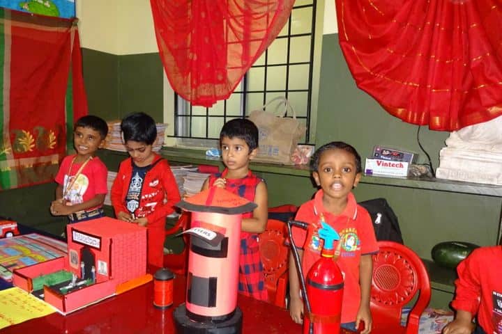 Sethu Bhaskara Matriculation Higher Secondary School-Kids Exhibition