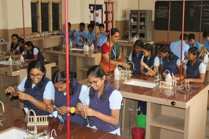 SBOA Matriculation Higher Secondary School-Chemistry-Lab