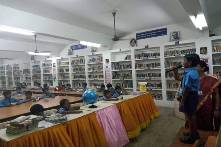 SBOA Matriculation Higher Secondary School-Kids Library