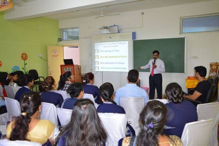 Gurukul International School-Smart-Classroom