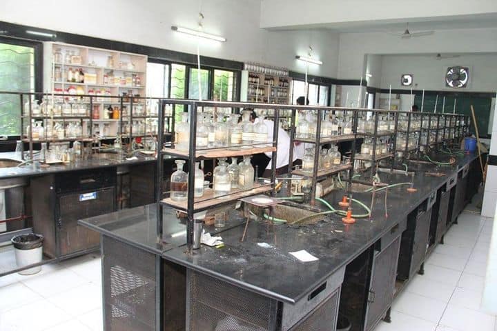 Abeda Inamdar Junior College for Girls-Chemistry Lab