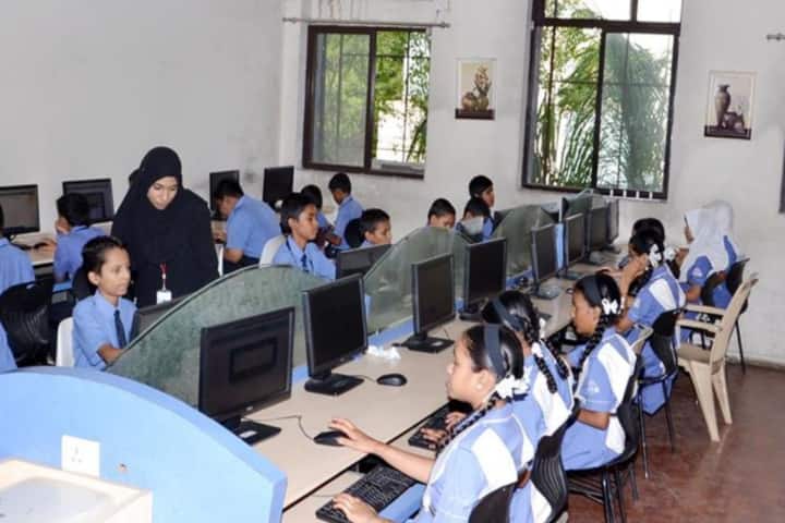 Anglo Urdu Boys High School-Computer Lab
