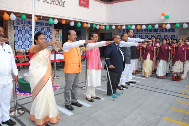 S S English Medium Schooll-Independence Day