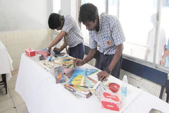 Hartley Higher Secondary School-Art and Craft