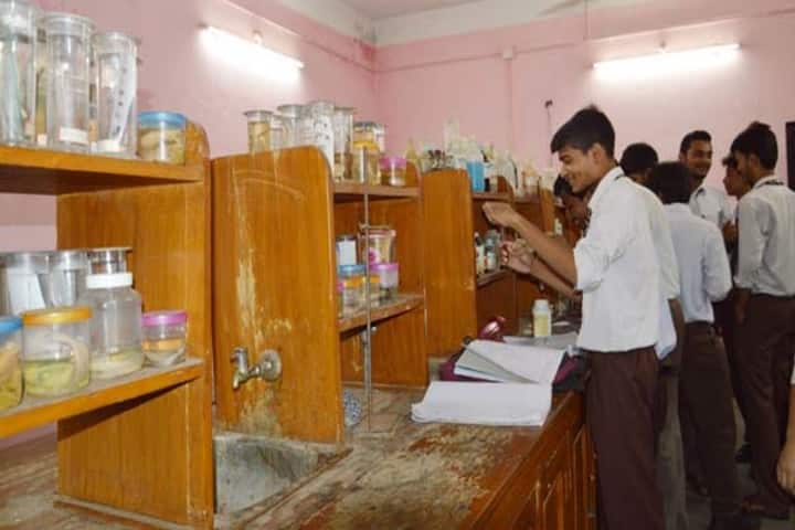 Johhpur Park Boys High School-Chemistry lab