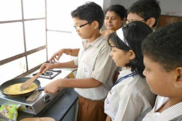 Niva Ananda Vidyalaya-Cooking Classes
