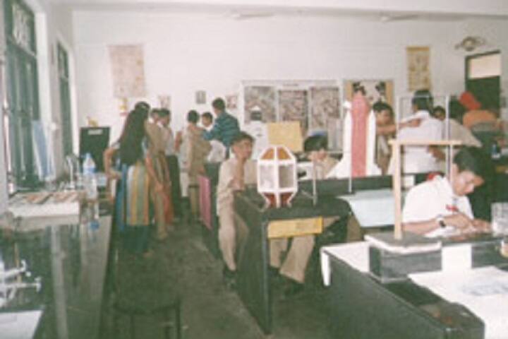 AI-Ameen Primary and High School-Chemistry Lab