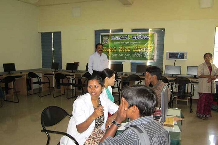 BES Evening PU College of Arts And Commerce-Medical Camp