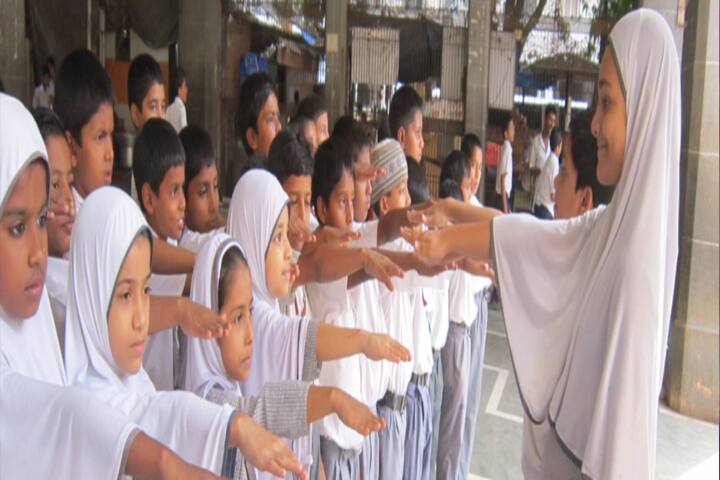 Anjuman I Islam s Badruddin Tyabji Urdu High SchoolPrayer