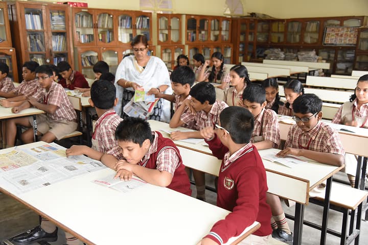 MES Kishora Kendra School-Library