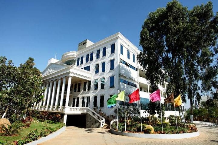 Sambhram Pre University College-School View